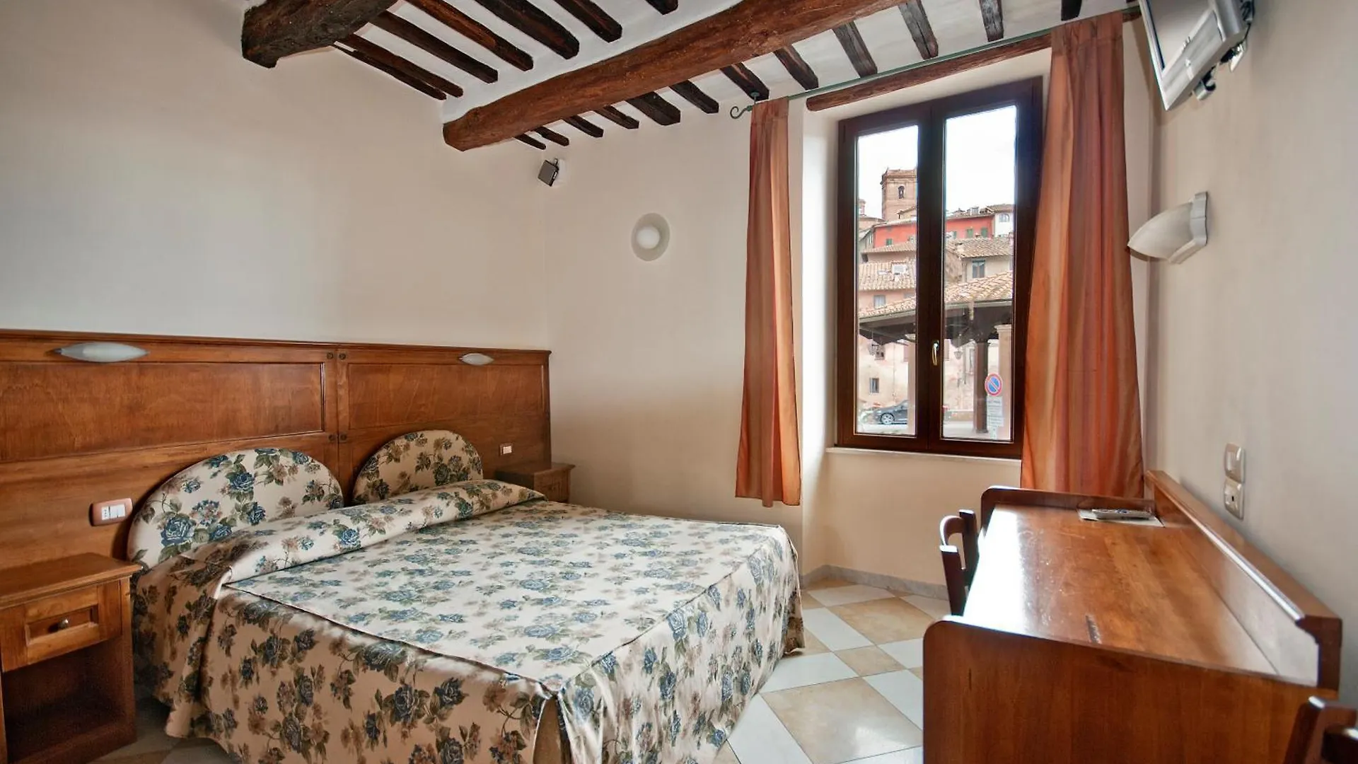 Couette-café Al Mercato B&B Sienne